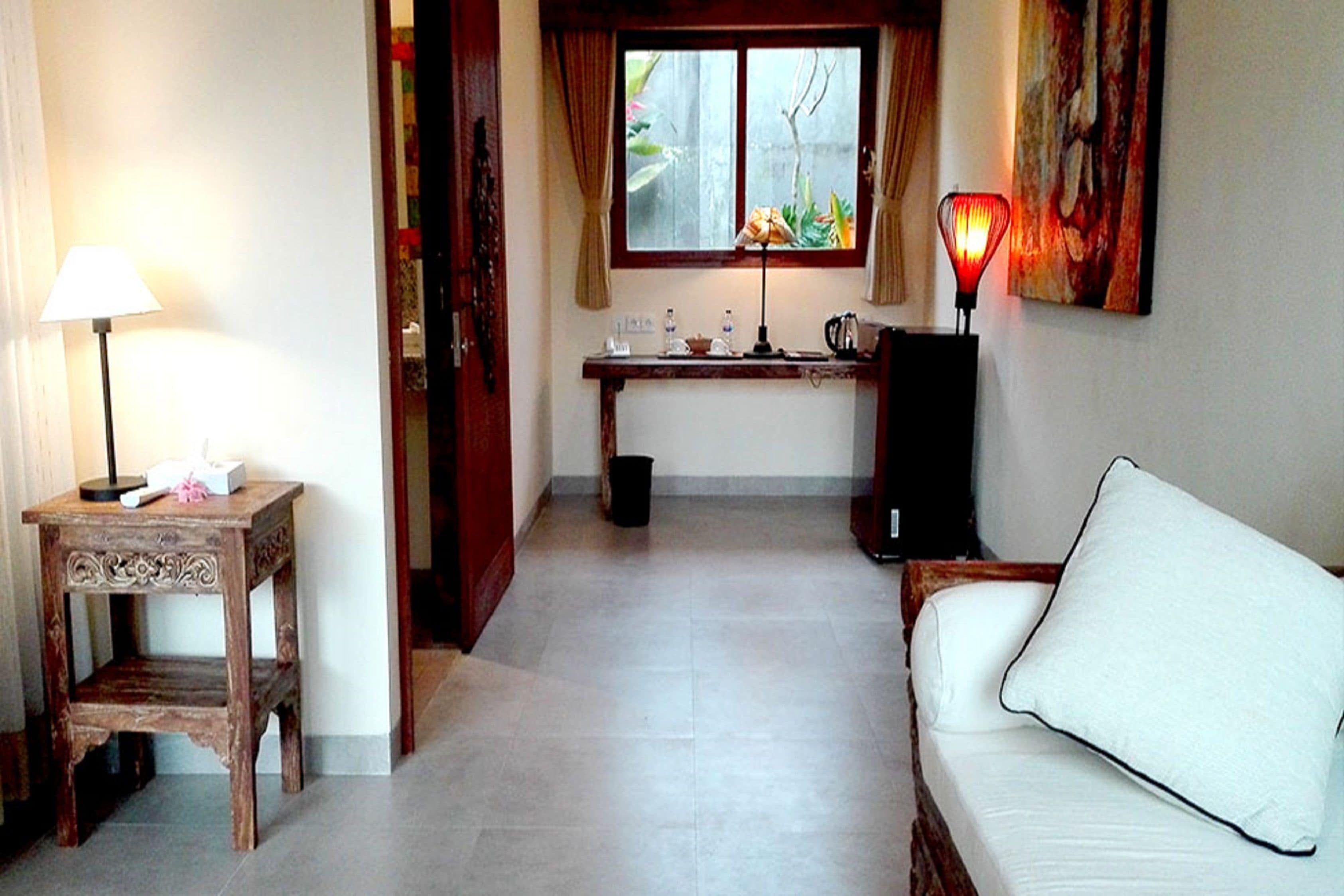 4 bedrooms, select comfort beds, minibar, in-room safe