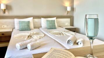 Free cots/infant beds, free WiFi, bed sheets