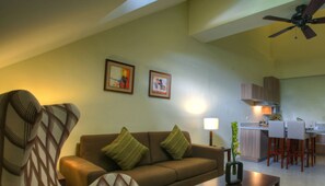 Loft, 1 Schlafzimmer | Wohnzimmer | LCD-Fernseher, DVD-Player