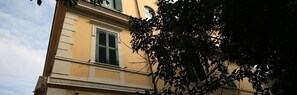 Kahden hengen huone | Majoituspaikan julkisivu
