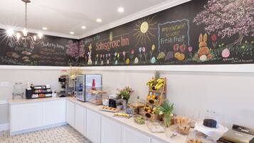 Free daily continental breakfast