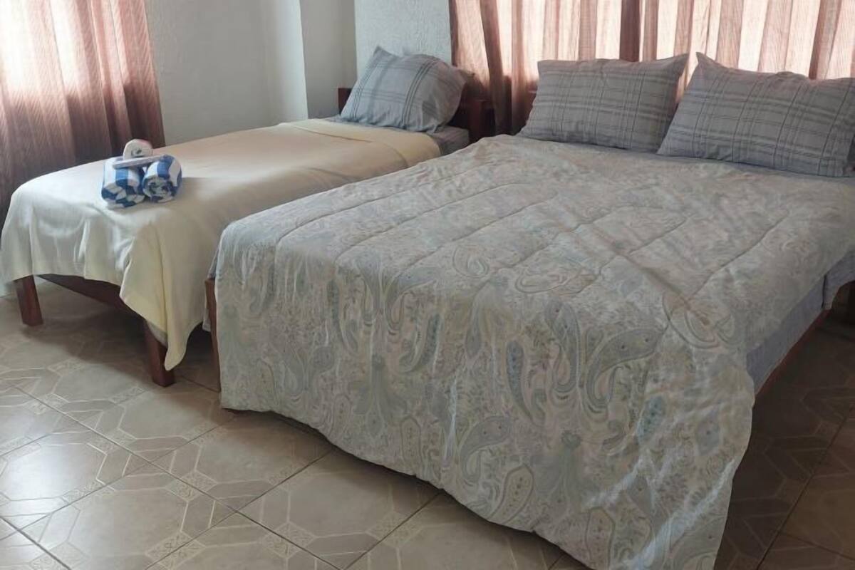 Minibar, két bảo mật tại phòng, truy cập Internet không dây miễn phí