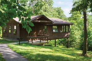 Exterior - Shawnee Lodge & Conference Center (Blue Creek)