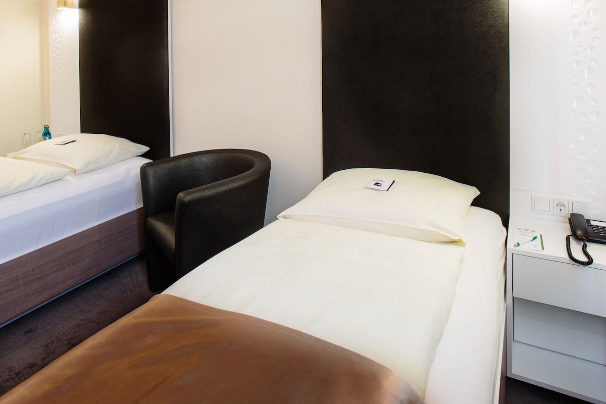 Singola Classic | 1 camera, biancheria da letto ipoallergenica, con stile personalizzato