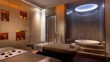 Couples treatment room(s), sauna, steam room, Turkish bath/hammam