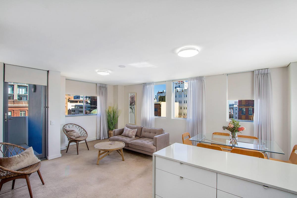 Suite, Non Smoking, City View (Balcony, 1 Queen Bed & 2 Twin Beds) | Minibar, in-room safe, individually decorated, individually furnished