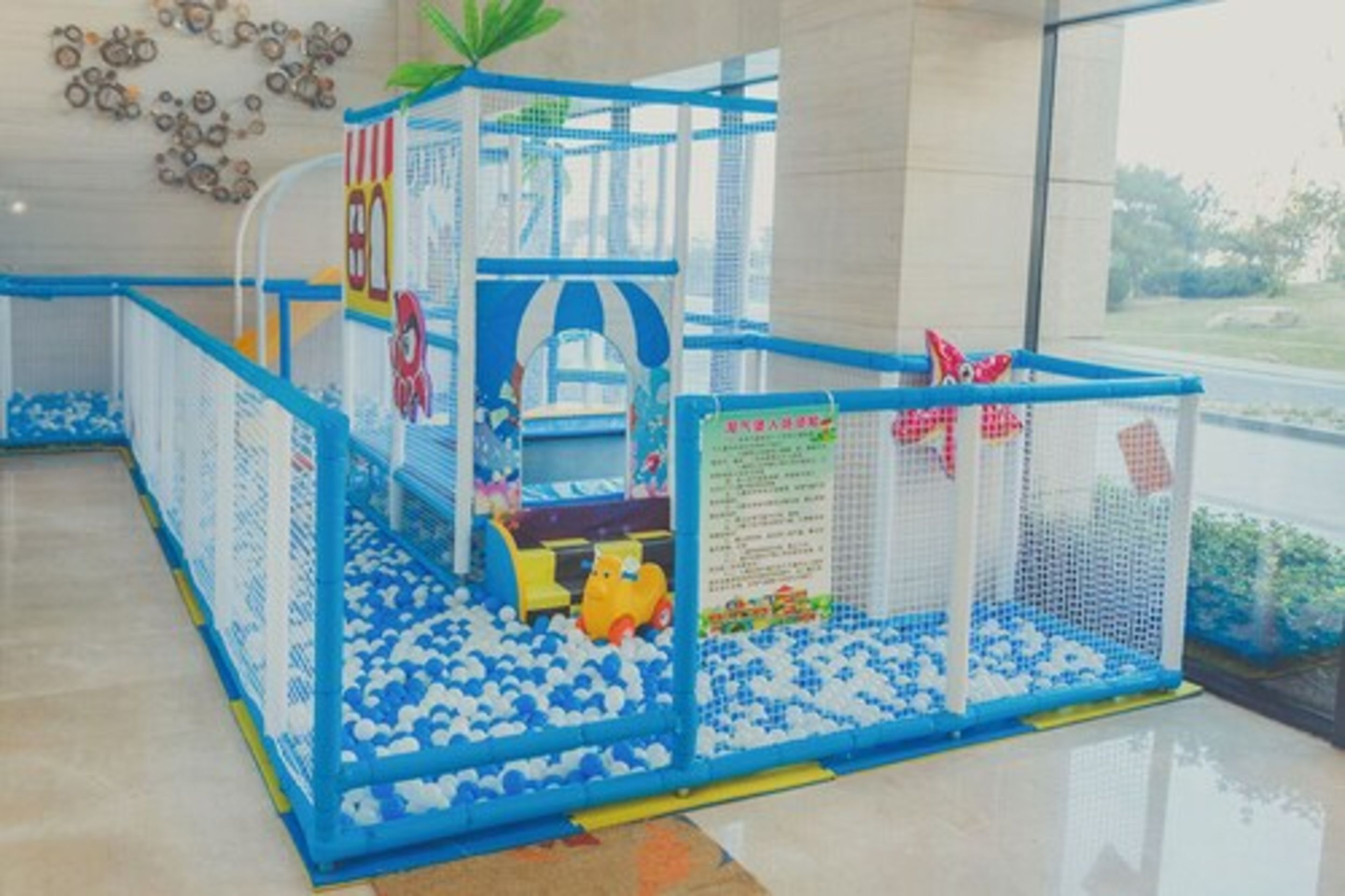 children’s play area – indoor