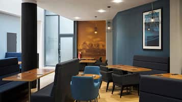 Bar lounge