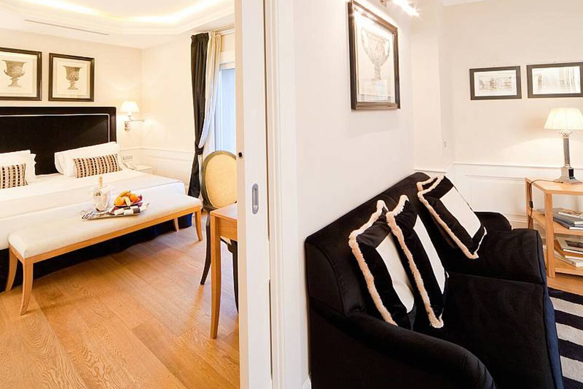 Suite Presidenziale, terrazzo (Private Jacuzzi on the rooftop) | Minibar, una cassaforte in camera, insonorizzazione, Wi-Fi gratuito
