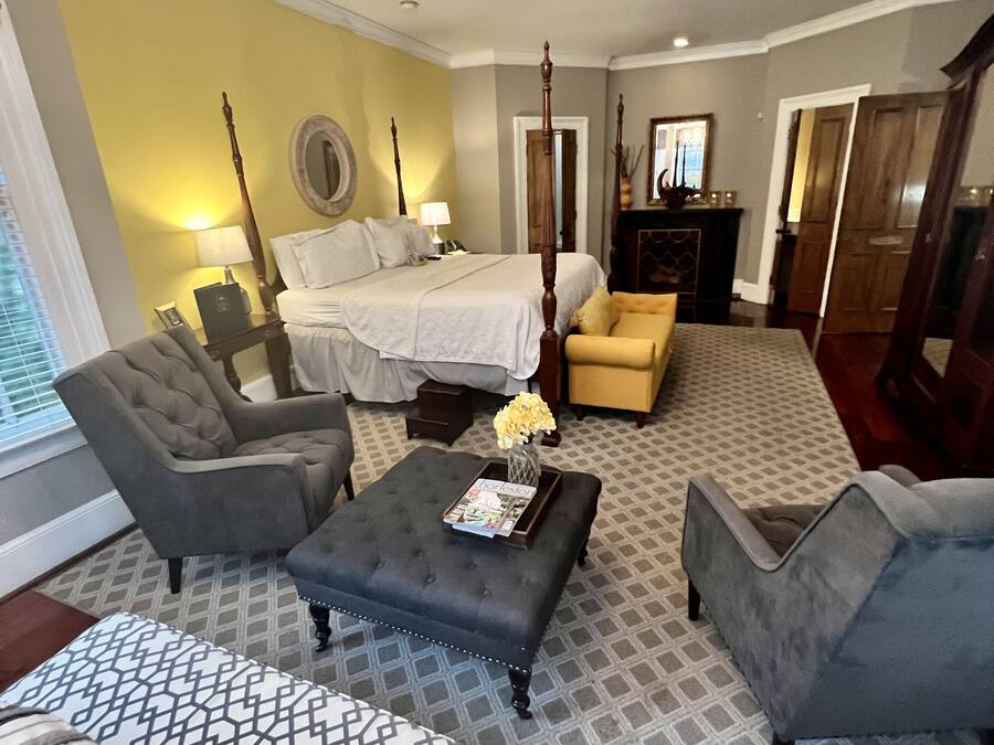 Premium kamer | Een kluis op de kamer, individueel gedecoreerd, individueel gemeubileerd