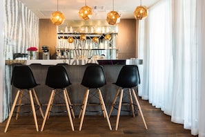 Lobby sitting area - The L Hotel (Miami Beach)
