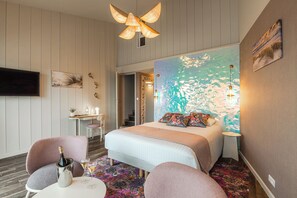 Suite Grand Large | Premium bedding, in-room safe, individually furnished, desk - Hôtellerie des Brisants (Bretignolles-sur-Mer)