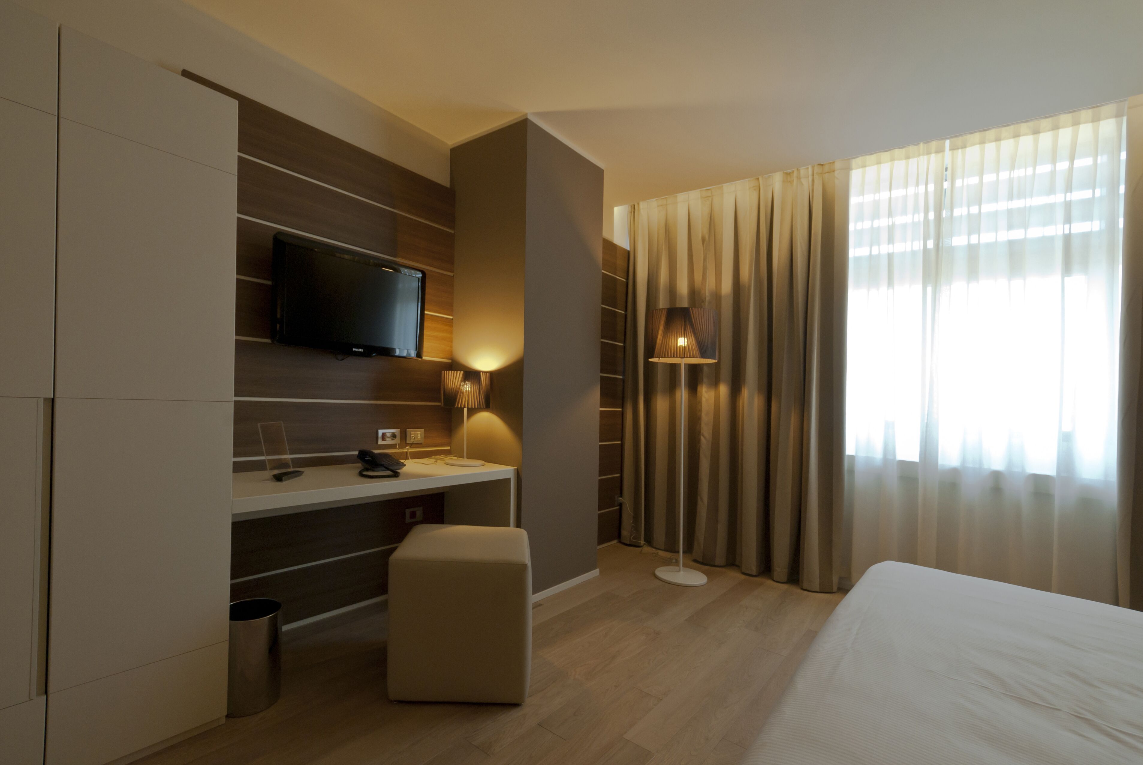 family studio suite | down duvets, memory-foam beds, free minibar items, in-room safe