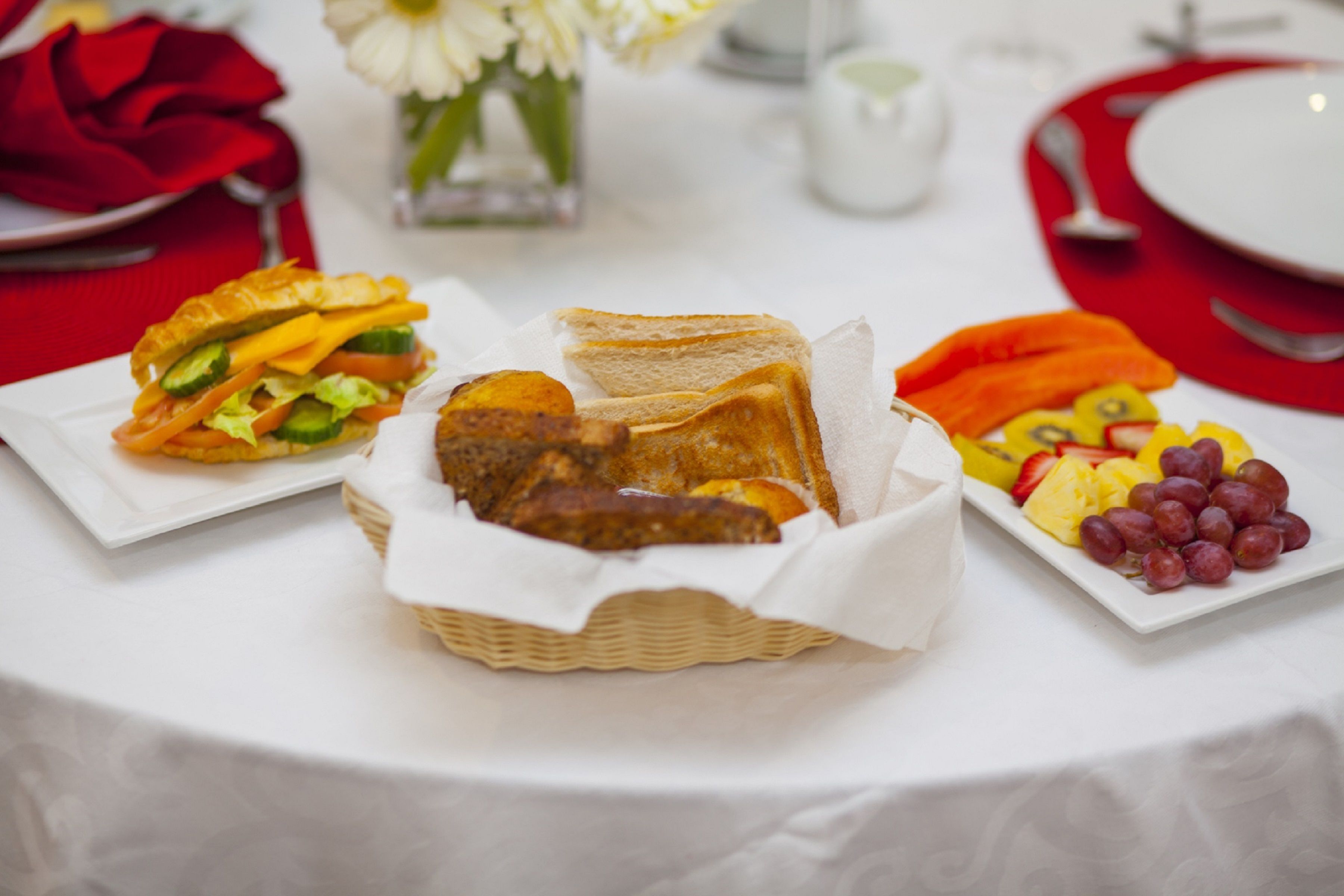 Daily continental breakfast (ZAR 200.00 per person)