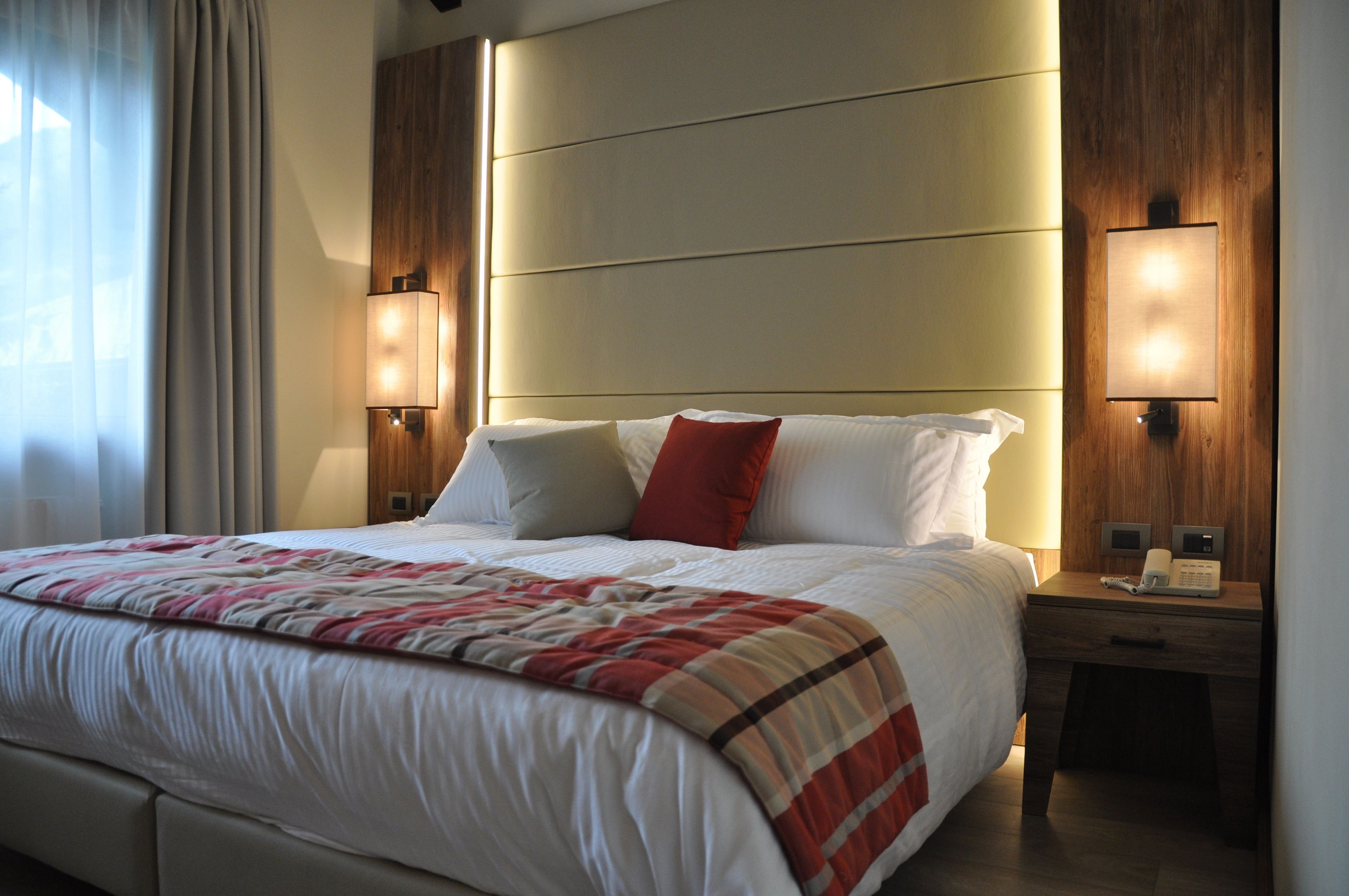 Literie de qualité supérieure, surmatelas, minibar