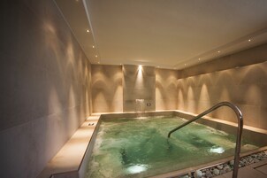 Hamam, masaj hizmeti 