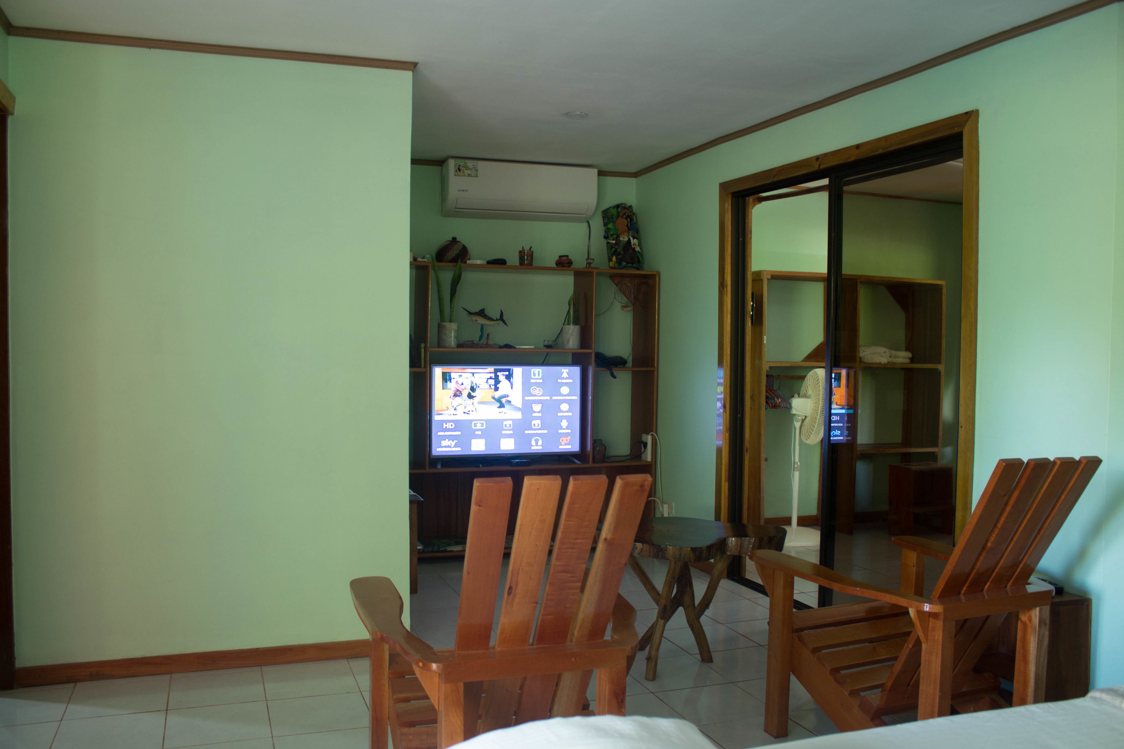 In-room safe, laptop workspace, blackout curtains, free WiFi