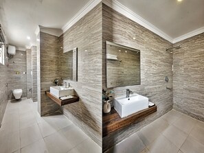 Chambre Supérieure | Salle de bain | Douche, articles de toilette gratuits, sèche-cheveux