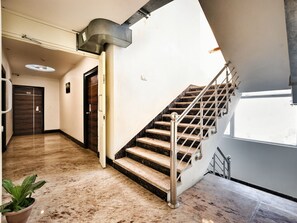 Hallway - Hotel Delhi Aerocity (New Delhi)