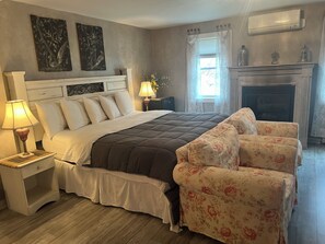 بديكورات فريدة لكل غرفة وطراز فريد لكل وحدة وواي فاي مجانًا