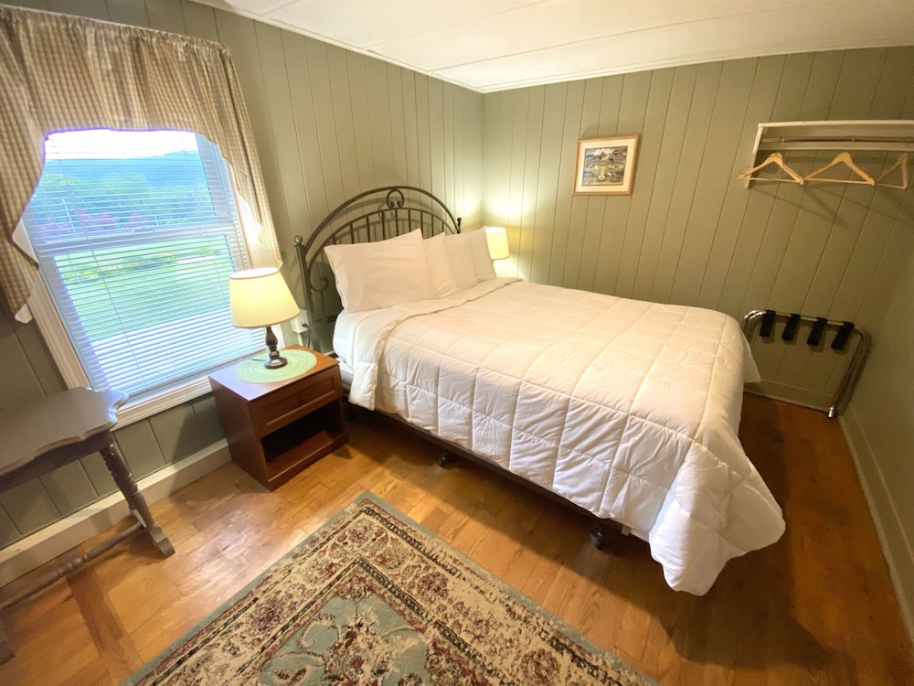 The Vermont Inn by null