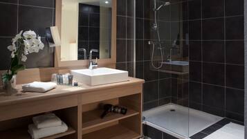 Free toiletries, hair dryer, towels