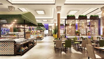 4 restaurants, breakfast served