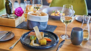 Almoço e jantar, culinária regional