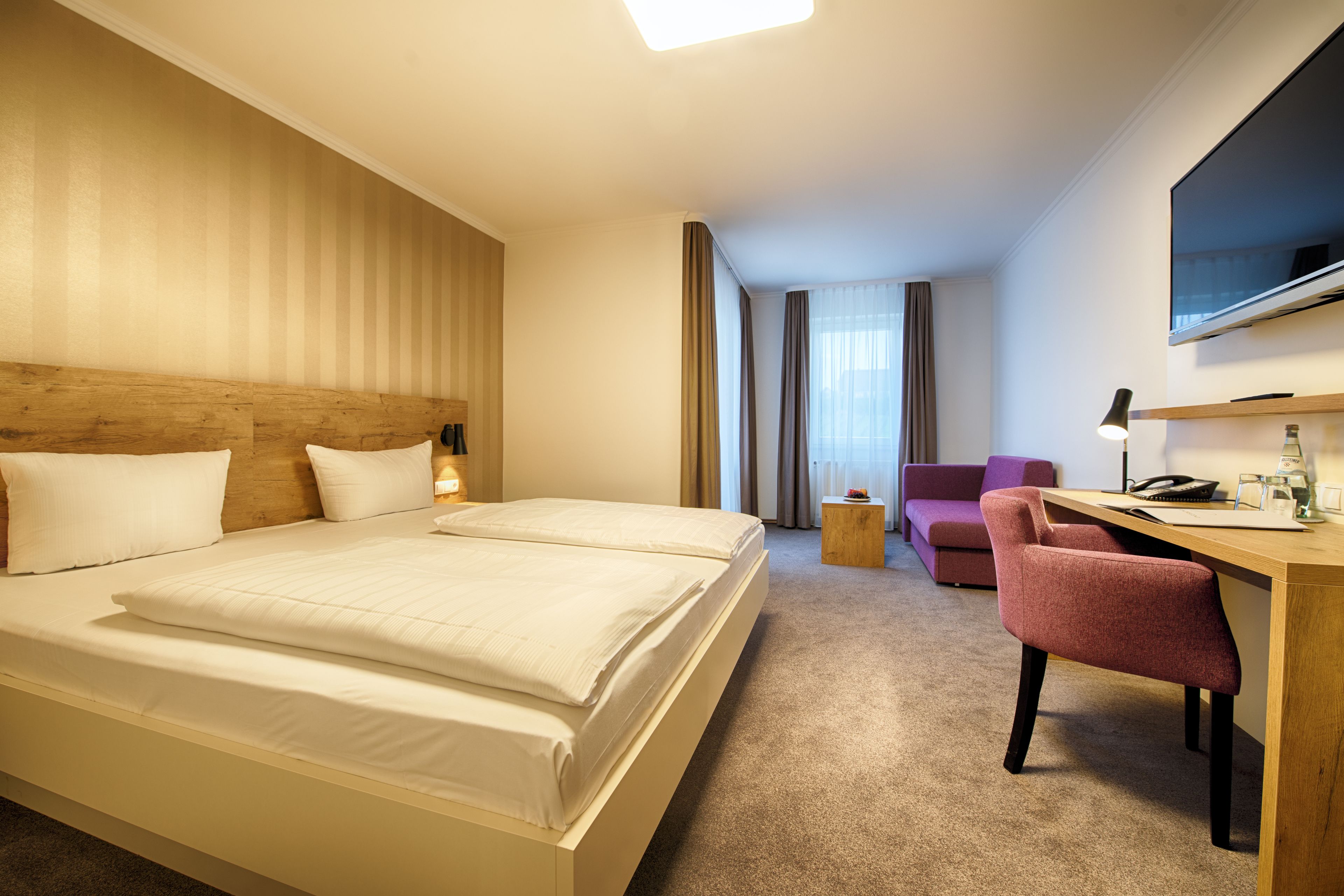 exclusive room | 1 bedroom, hypo-allergenic bedding, minibar, in-room safe