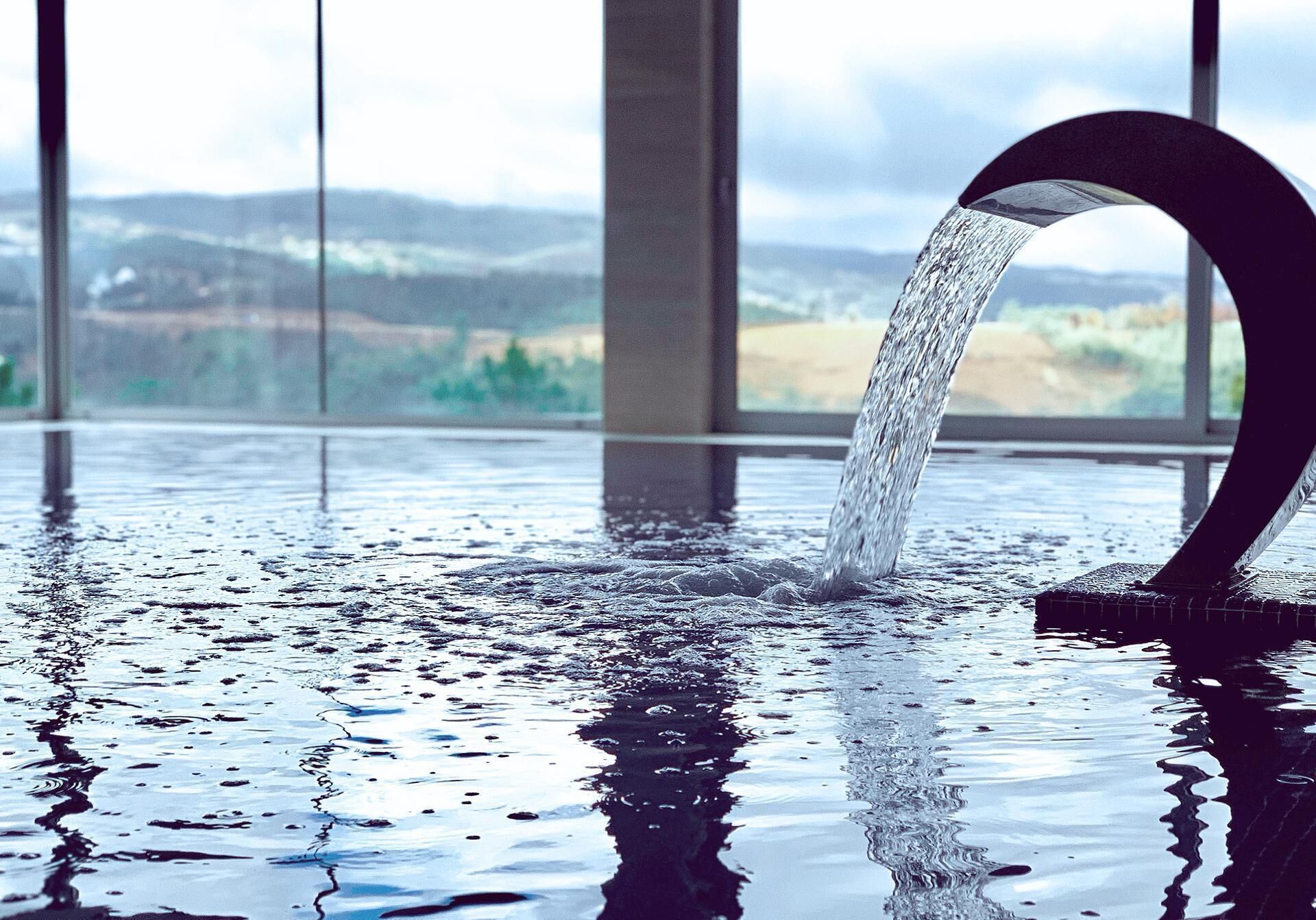 2 Innenpools, 2 Außenpools, Cabañas (kostenlos), Sonnenschirme