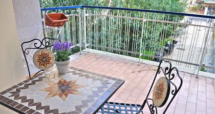 Aurelia 429 Fine Town House