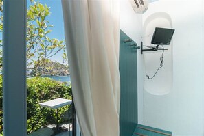 Superior Double or Twin Room, Sea View | In-room safe, individually furnished, desk, blackout drapes