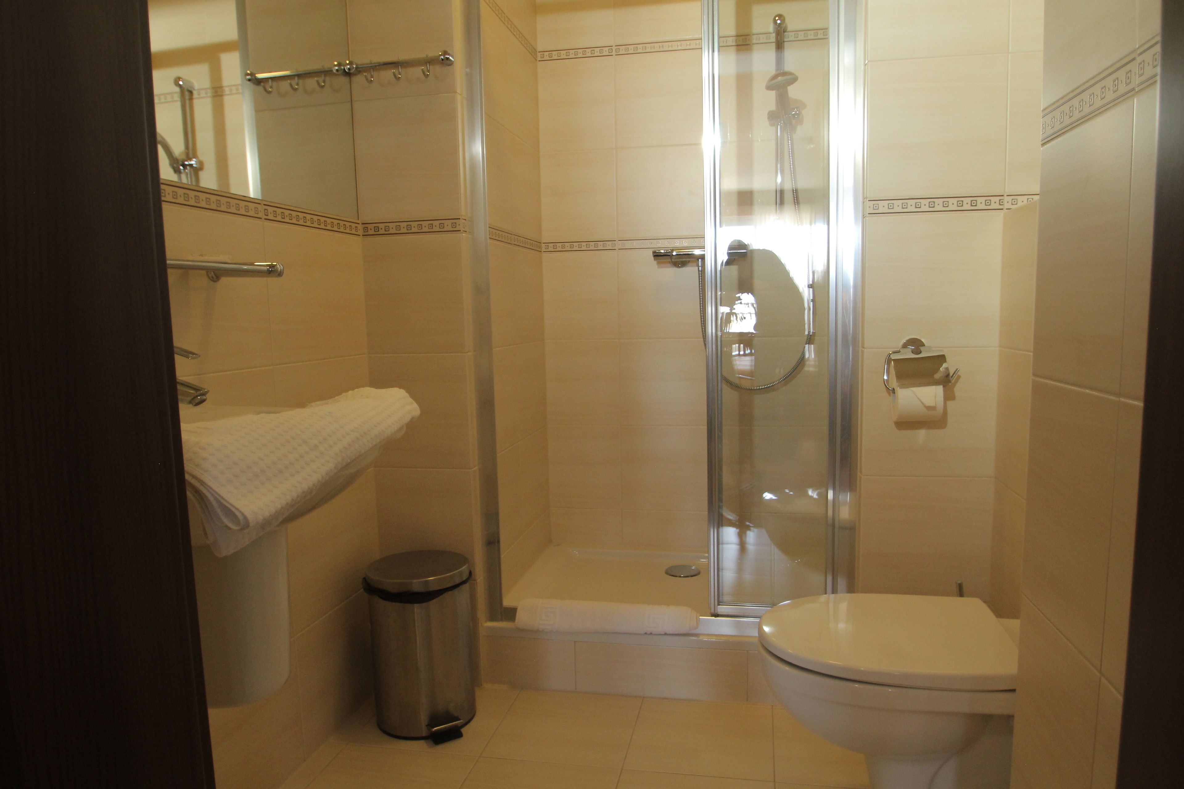 Badkamer met douche