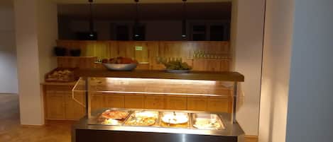Gratis frukostbuffé varje dag