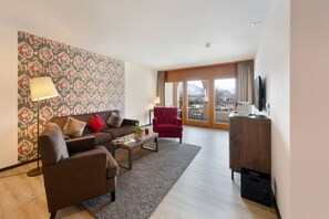 Familiesuite | Sengetøy av topp kvalitet, memory foam-senger, minibar og safe på rommet