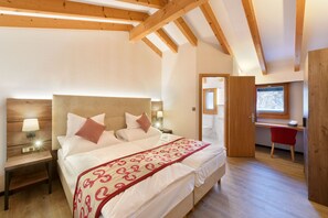 Ropa de cama de alta calidad, colchones viscoelásticos, minibar