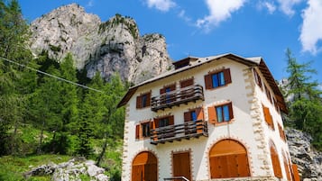 Facciata della struttura