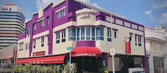 Sandpiper Hotel