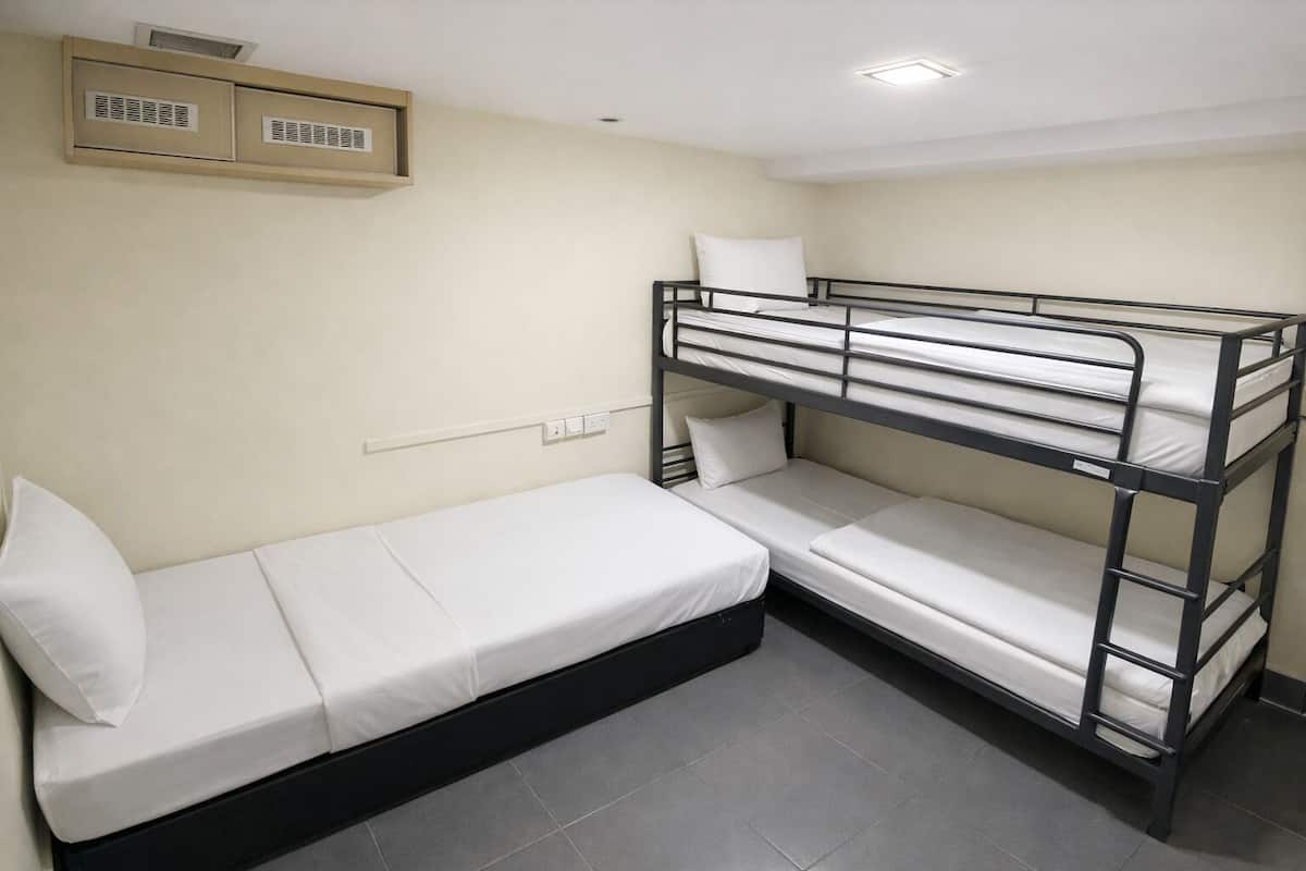 Family Triple Room, No Windows