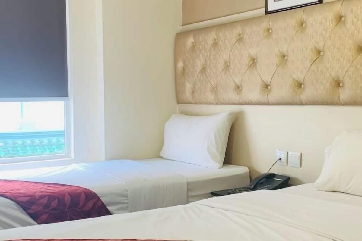 In-room safe, desk, laptop workspace, free WiFi