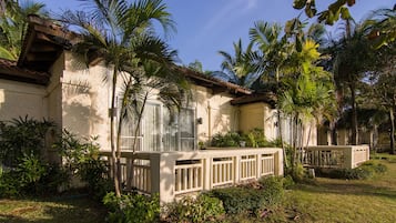 Premium bedding, minibar, desk, rollaway beds