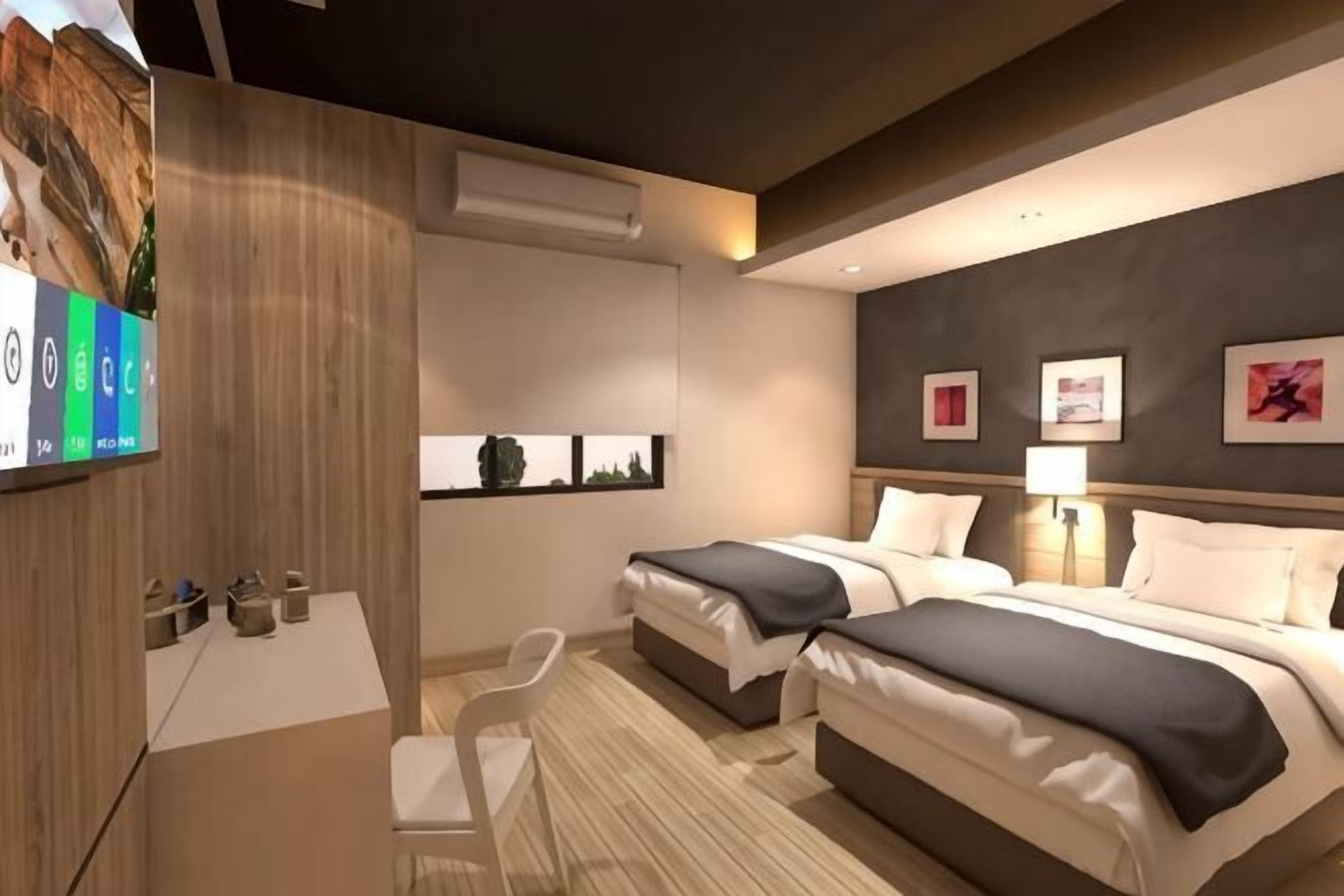 Down duvets, minibar, in-room safe, desk