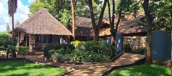 Honey Badger Lodge
