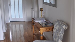 Interior - The Oystercatcher (Newry)