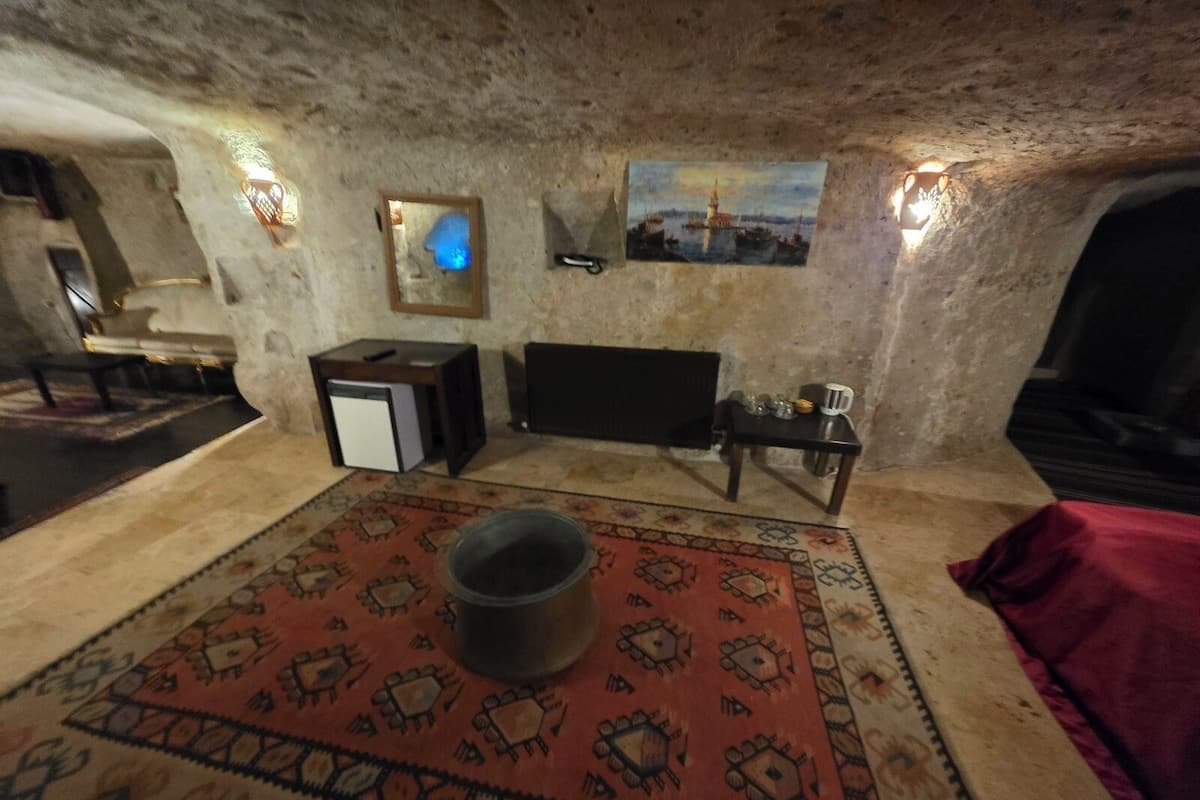 In-room safe, individually decorated, individually furnished, desk