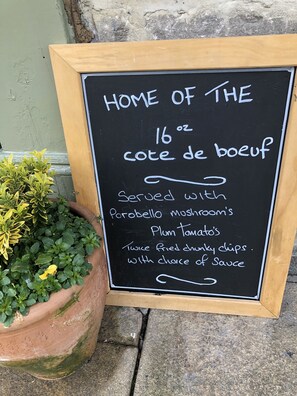 Reception - The Black Swan Hotel (Leyburn)