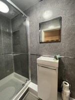 Double Room, Ensuite | Bathroom