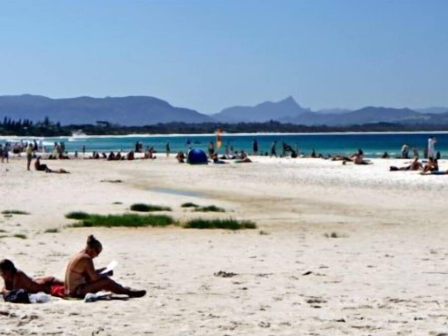 Vlak bij het strand, wit zand