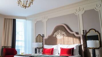 Superior dubbelrum | Sängtillbehör av högsta kvalitet och minibar