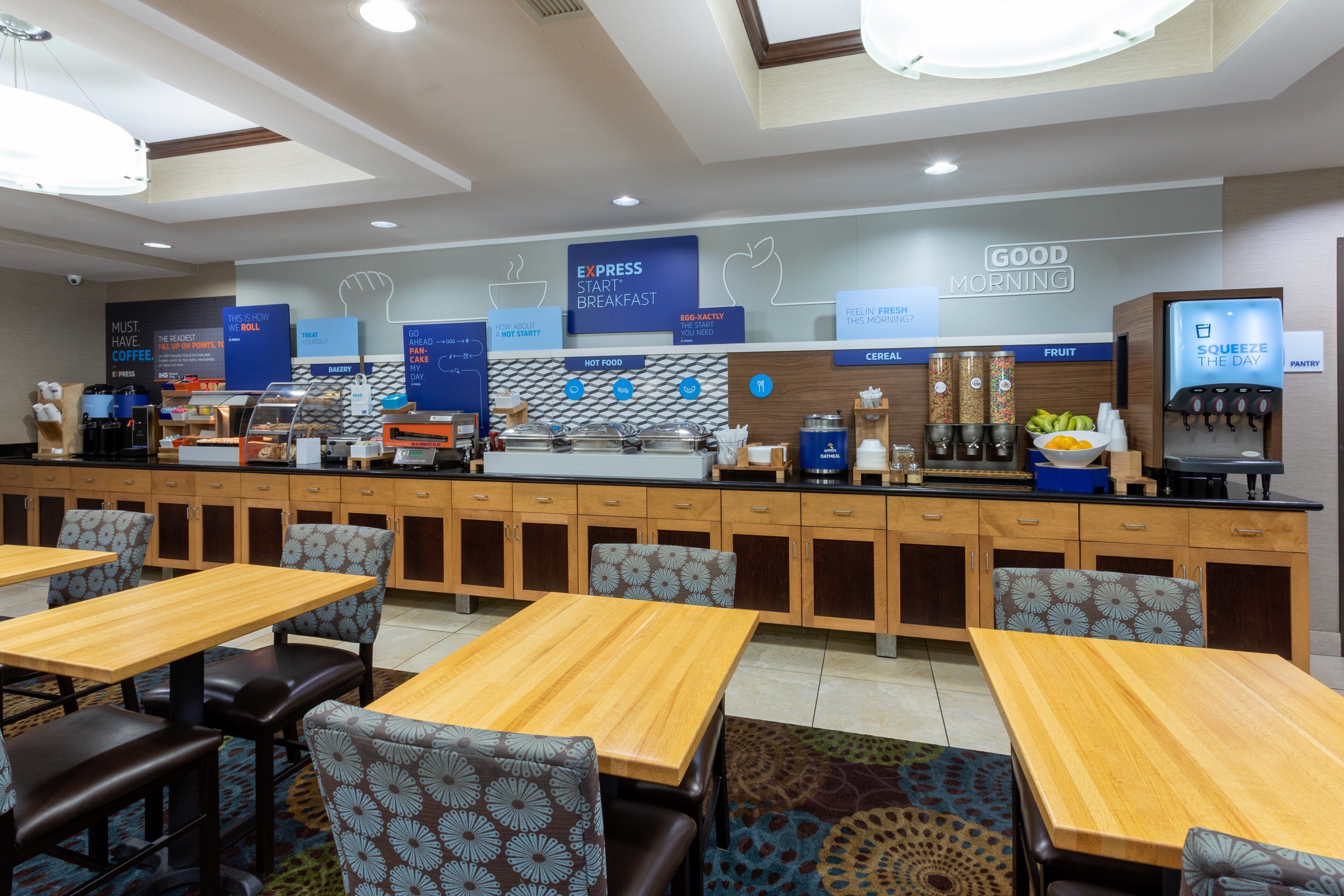 free daily buffet breakfast